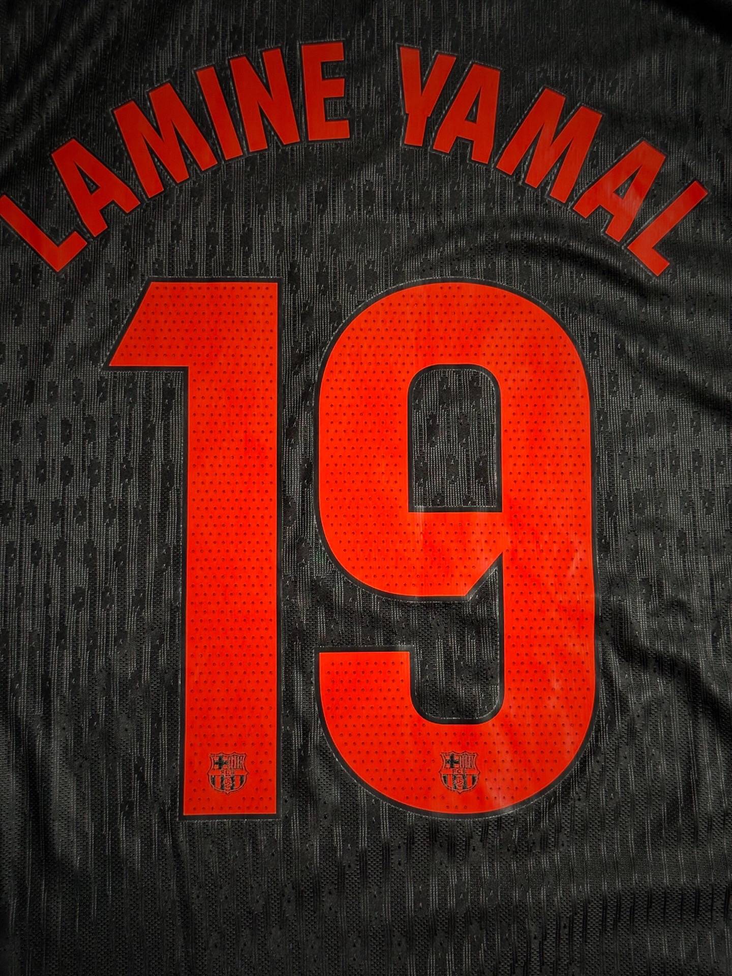 CJ X NIKE X FC BARCELONA Black - Kibbly XS